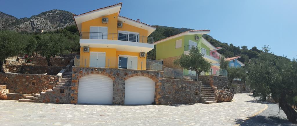 Shiraz Villas Calamata Exterior foto