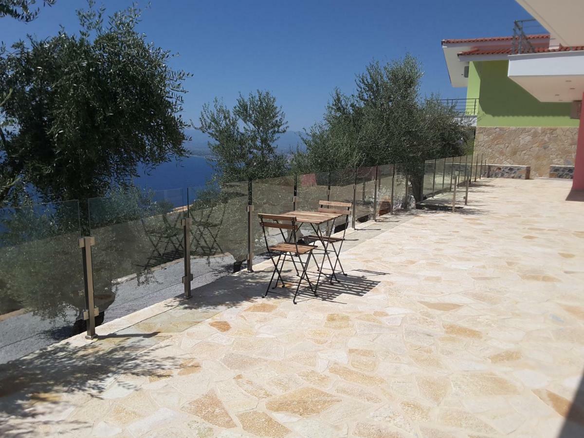 Shiraz Villas Calamata Exterior foto